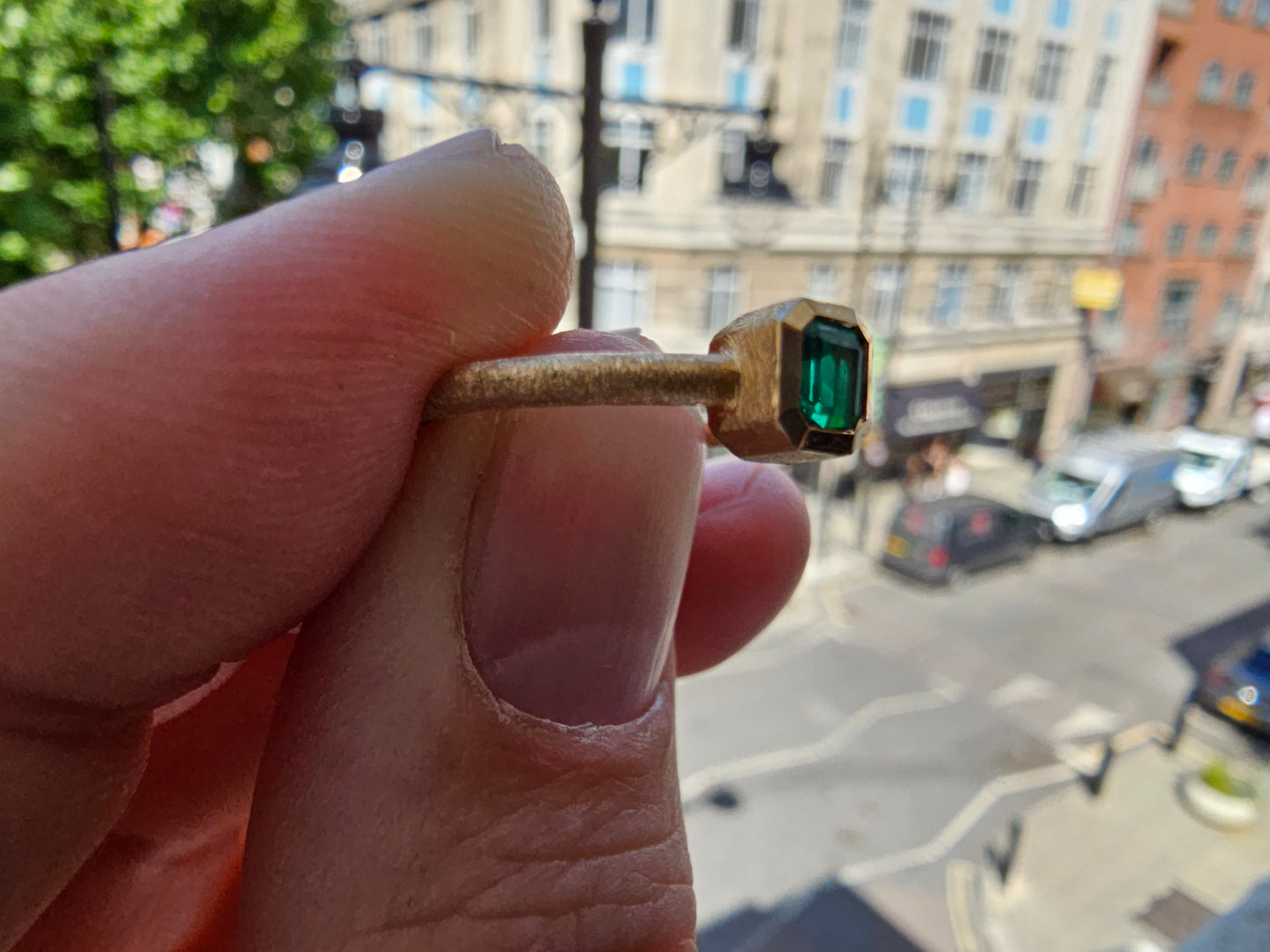 Colombian Emerald Gold Ring