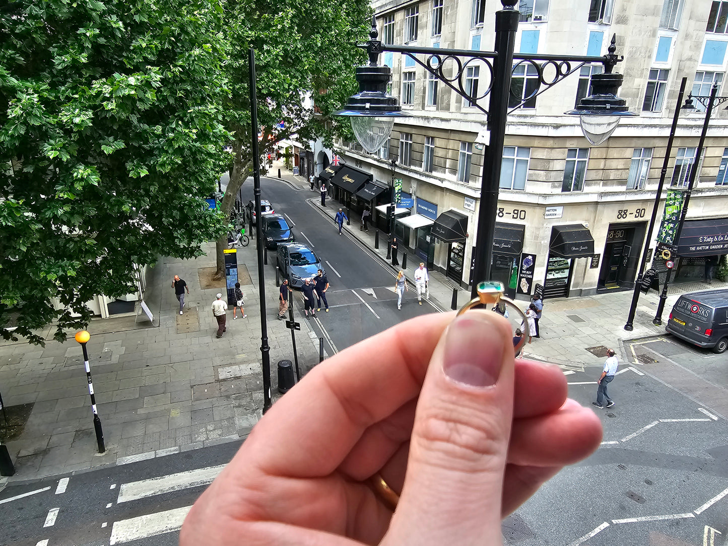 Colombian Emerald Gold Ring