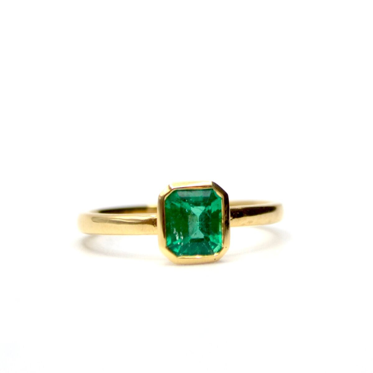 Colombian Emerald Gold Ring