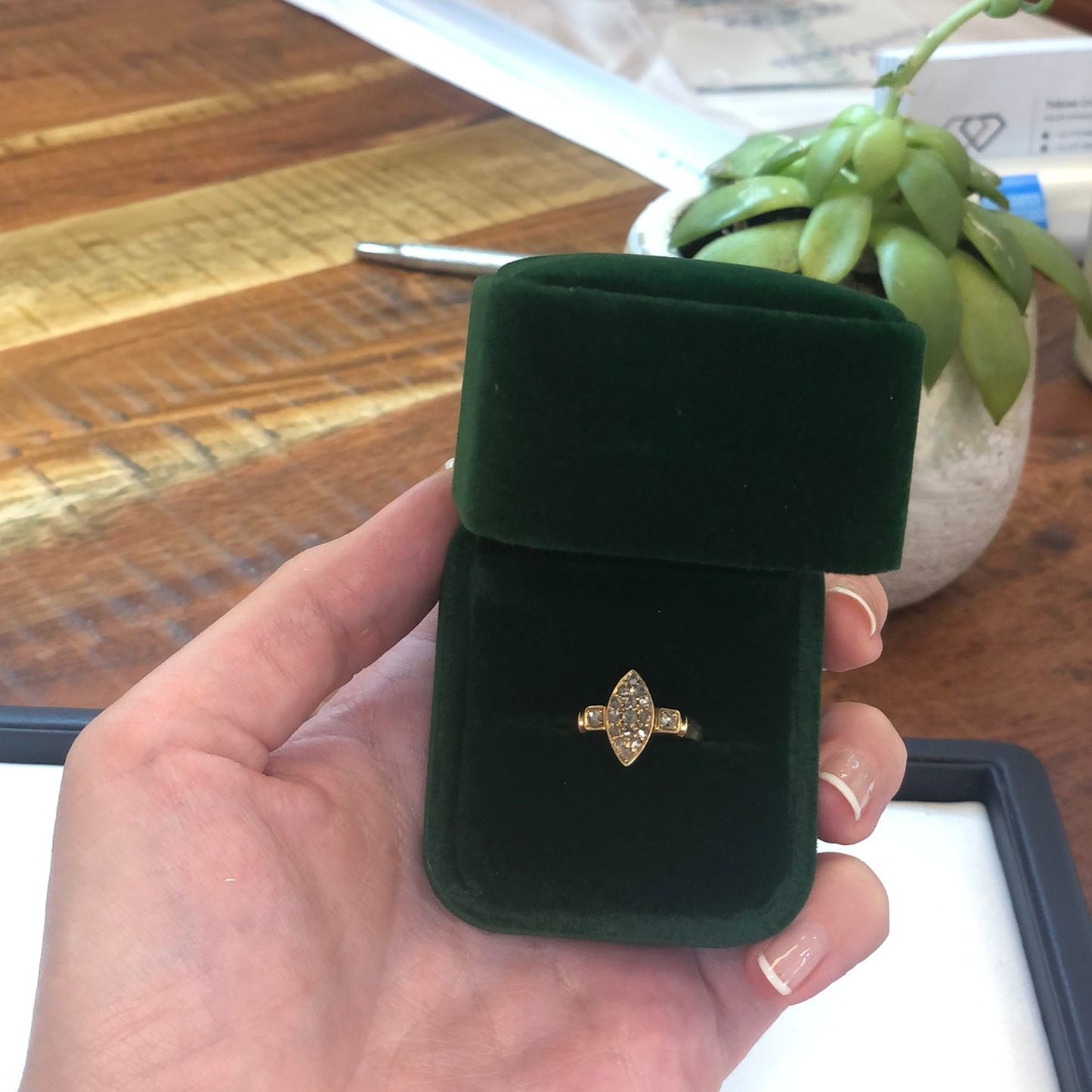 Vintage 18K Yellow Gold Diamond Ring