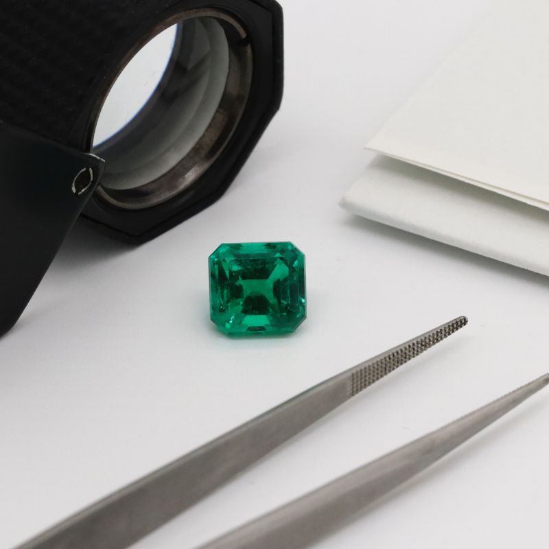 Emeralds: The Complete Guide To Emerald Treatments