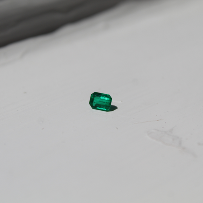 Emerald Cut Emerald, Insig Oil 0.40 Carat