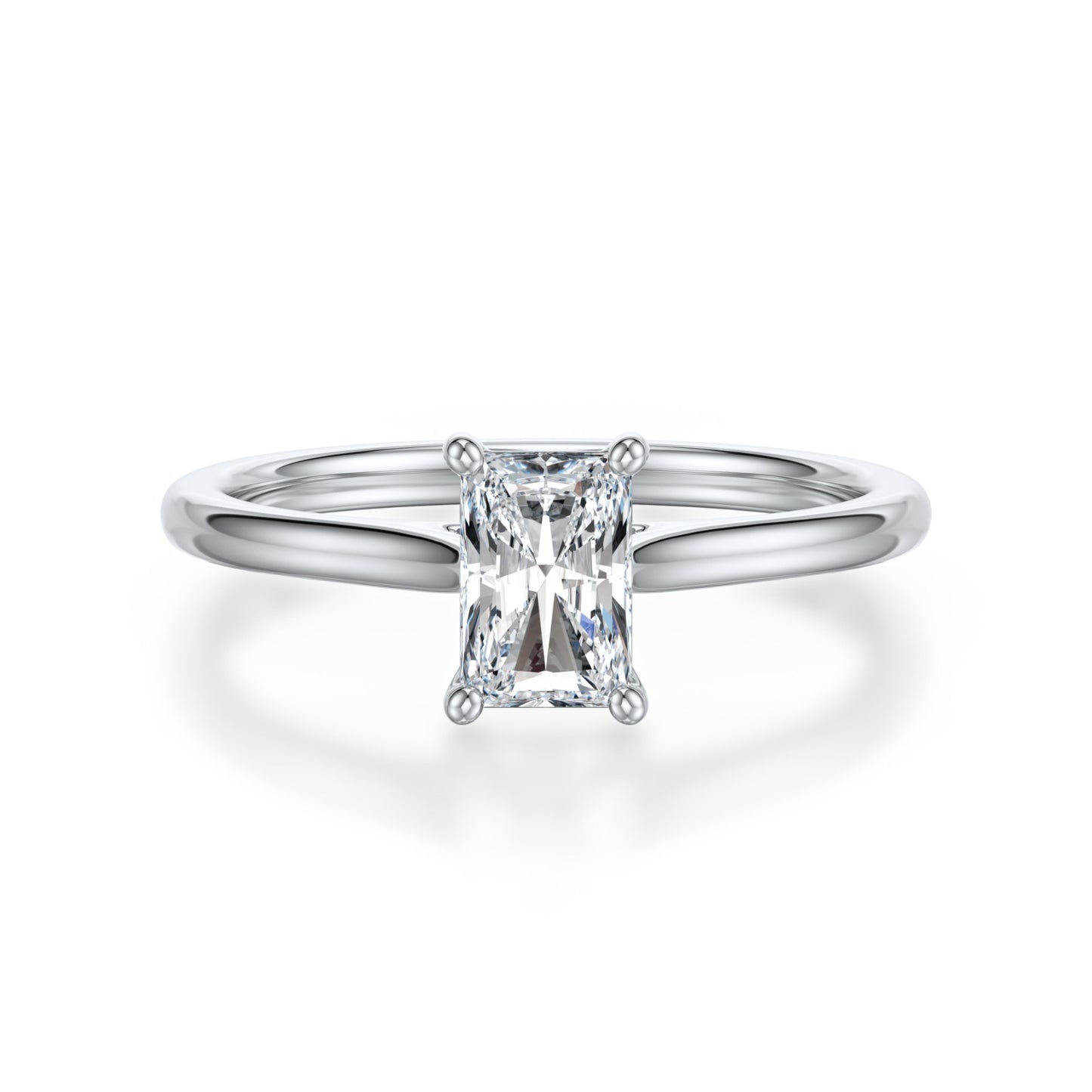 Radiant Solitaire Diamond ring in Platinum