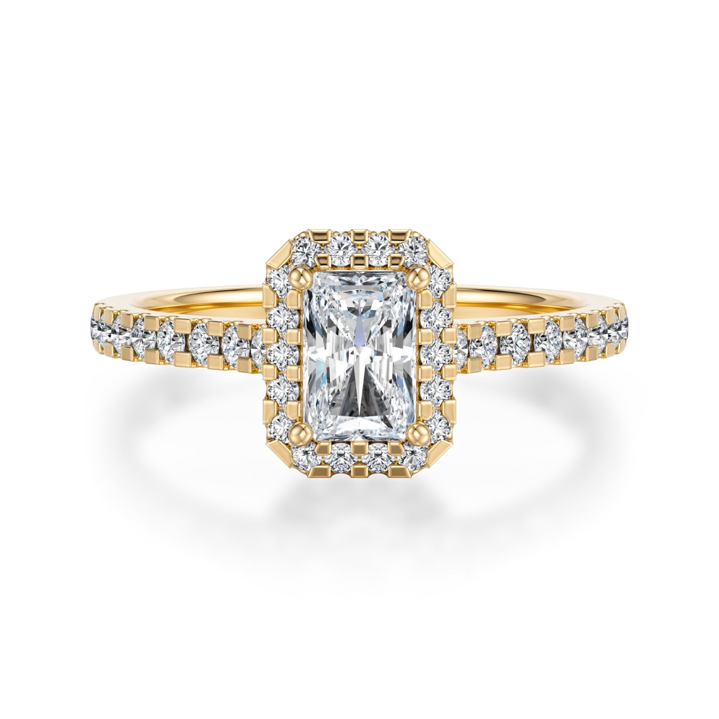 Radiant Halo Diamond ring in Gold